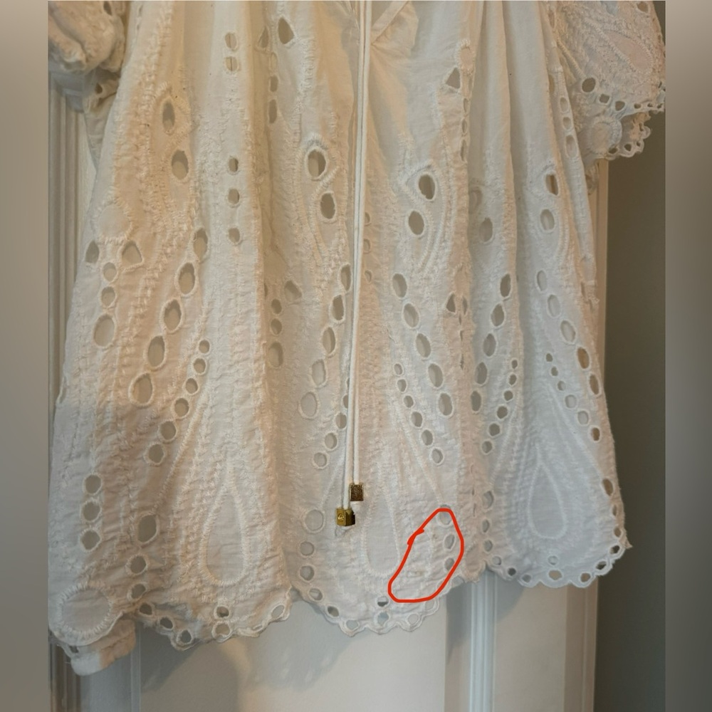 MICHAEL KORS White Cotton Short Sleeve Eyelet Lace Peasant Blouse
Top Size P/M - Picture 16 of 16